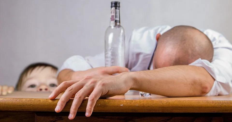 5 распространенных мифов об алкоголизме