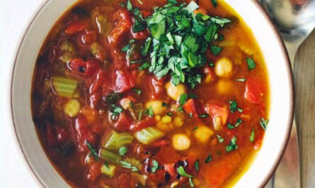 Марокканский суп с чечевицей и нутом